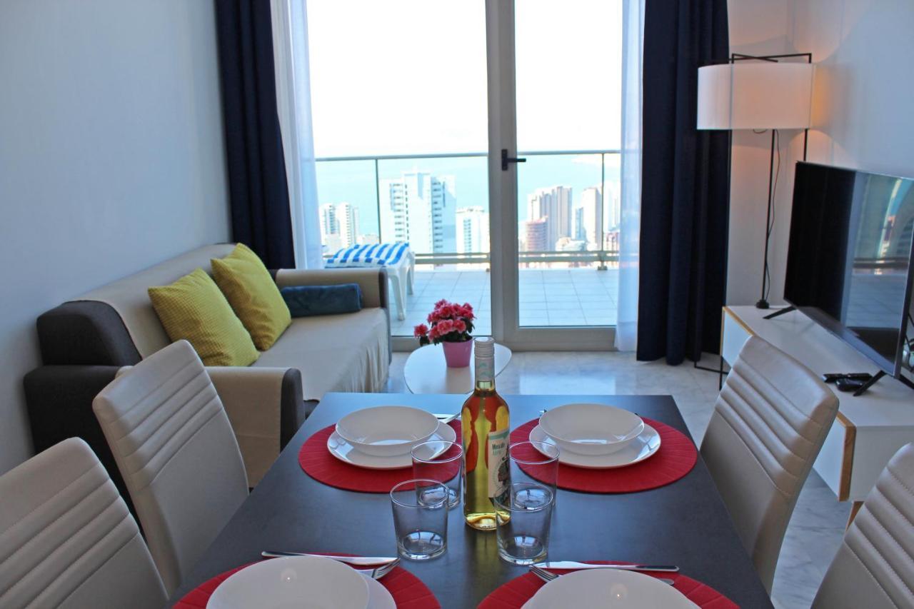 Skyline 20 Apartamento De Lujo Con Terraza Privada Y Vistas Al Mar بينايدورم المظهر الخارجي الصورة